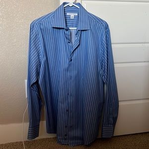 Banana Republic Mens Dress Shirt, Size Medium 15-15 1/2, Blue with white stripes